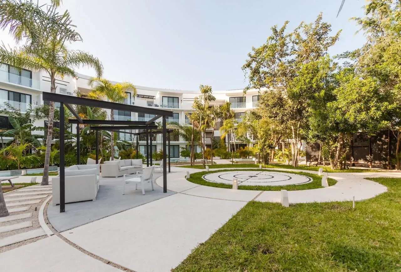 Your Place In Town With Pool, Coworking And Gym Located At Central Park Lagunas Tulum Mexico