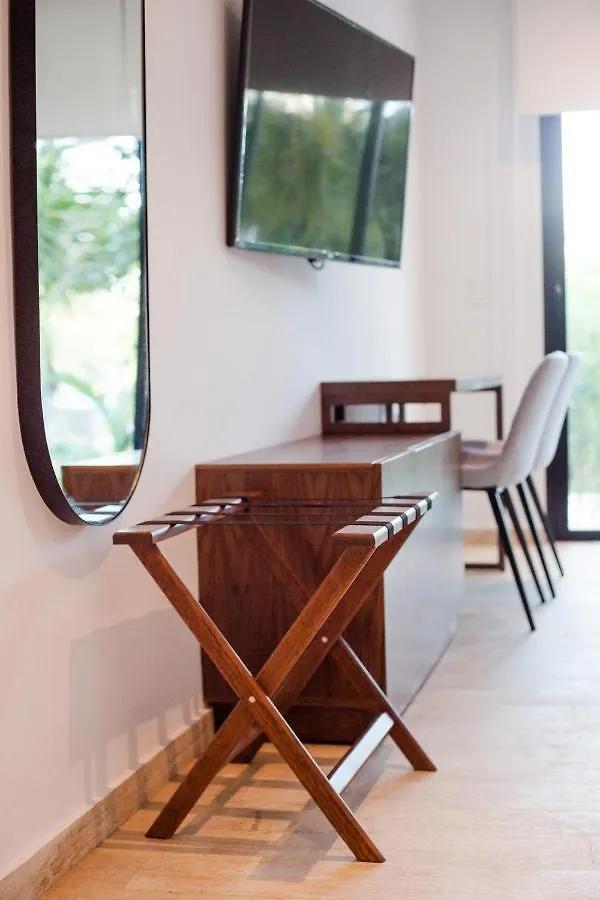 Your Place In Town With Pool, Coworking And Gym Located At Central Park Lagunas 툴룸 0*,